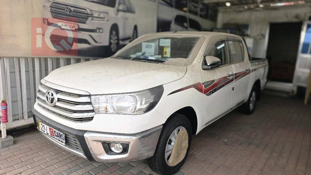 تويوتا هايلوكس